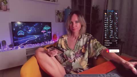 Hey my name is Kiri Kiri online show from October 2, 2025, 9:44 pm