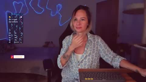 Hey my name is Kiri Kiri online show from November 9, 2025, 4:38 pm