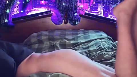 Ethan Nash online show from October 9, 2025, 9:57 pm