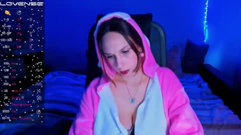 Kate online show from September 28, 2025, 12:10 pm