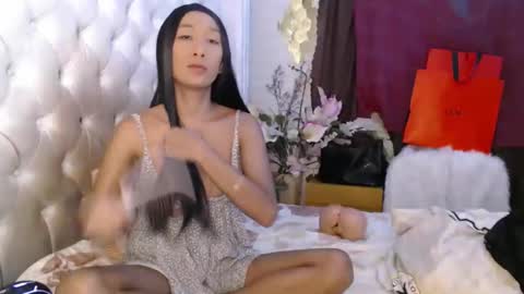 transbanana484322 online show from October 19, 2025, 2:07 pm