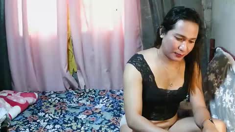 Snapshot of transhottie28 chatting on November 5, 2025, 2:00 am transhottie28 online show from November 5, 2025, 2:00 am