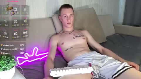 Travis online show from July 14, 2026, 10:21 am