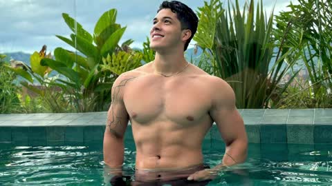 travis joplin online show from April 8, 2026, 12:43 am