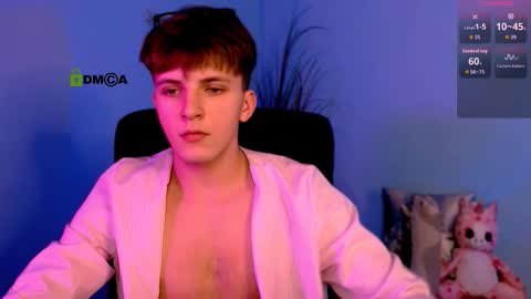 Travis online show from November 9, 2025, 8:07 pm