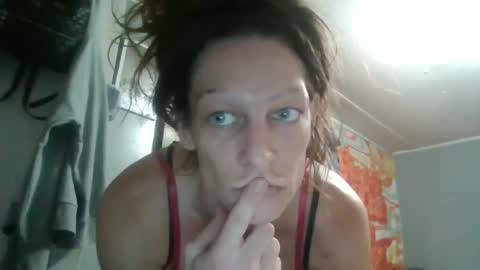 Snapshot of trazlicious2469 chatting on June 12, 2026, 5:23 pm trazlicious2469 online show from June 12, 2026, 5:23 pm