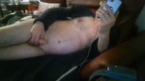 trebgeis1 online show from April 23, 2026, 2:02 am