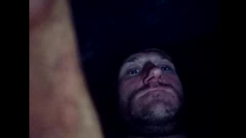 Snapshot of treeguyroc chatting on February 26, 2026, 11:37 pm treeguyroc online show from February 26, 2026, 11:37 pm