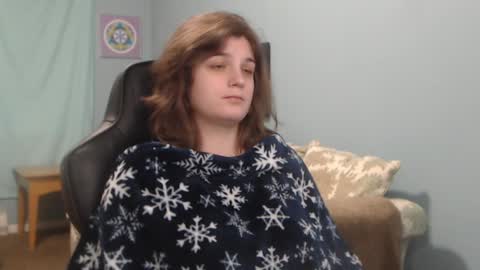 TreeJeanne online show from December 13, 2024, 7:10 pm