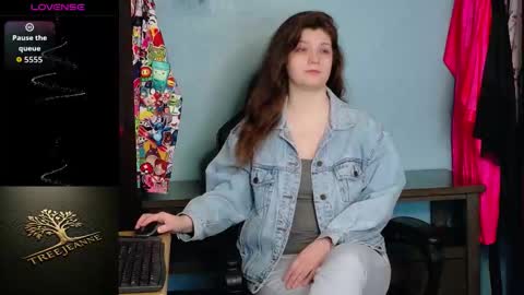 TreeJeanne online show from February 27, 2026, 11:05 pm