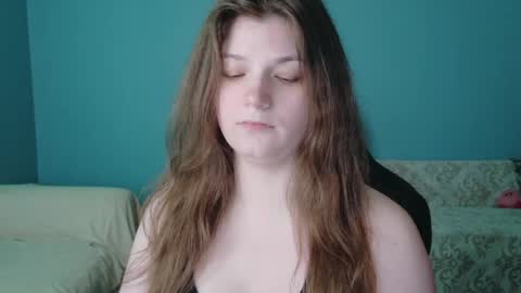 Snapshot of treejeanne chatting on May 24, 2026, 4:45 pm TreeJeanne online show from May 24, 2026, 4:45 pm