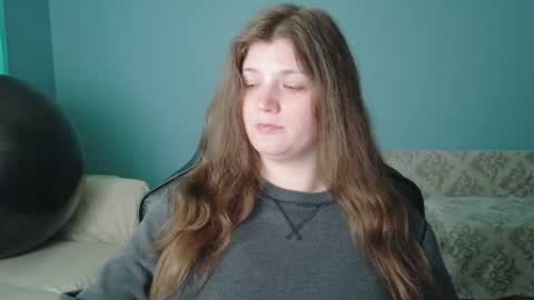 TreeJeanne online show from June 25, 2026, 3:16 pm