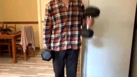 Snapshot of treeman817 chatting on October 28, 2025, 5:37 pm treeman817 online show from October 28, 2025, 5:37 pm