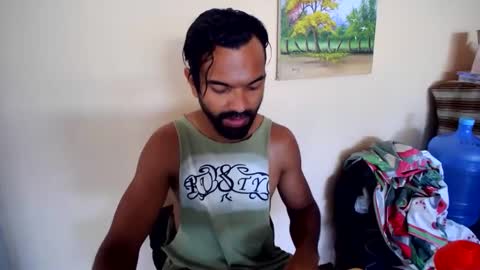 Snapshot of trek320rr chatting on December 25, 2024, 1:30 pm TREK320RR online show from December 25, 2024, 1:30 pm