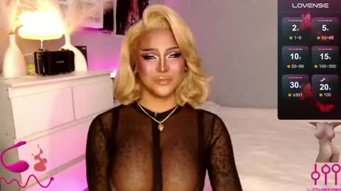 Jade online show from July 23, 2026, 2:15 pm