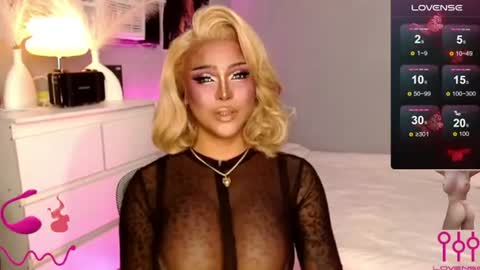 Jade online show from August 2, 2026, 4:00 am