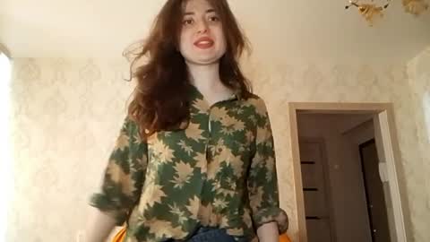 Bella online show from April 23, 2026, 12:29 pm