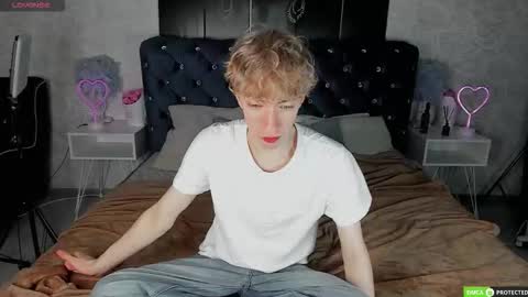 TrevorBenson online show from October 6, 2025, 3:15 am