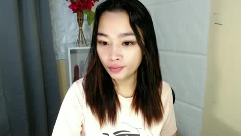 tricia_slut online show from June 29, 2026, 5:25 am
