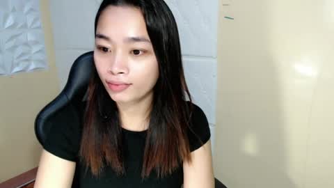 tricia_slut online show from July 12, 2026, 10:34 pm