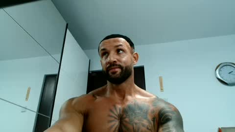 Snapshot of tridentmuscles chatting on June 22, 2026, 11:18 am tridentmuscles online show from June 22, 2026, 11:18 am