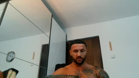 Snapshot of tridentmuscles chatting on July 5, 2026, 9:16 am tridentmuscles online show from July 5, 2026, 9:16 am