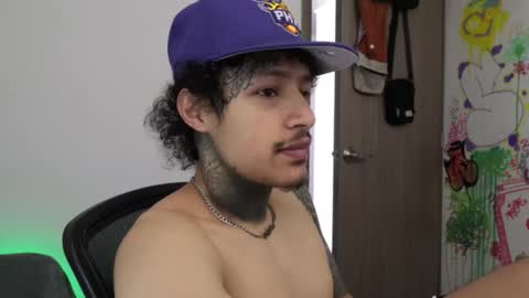 Snapshot of trieone chatting on February 5, 2026, 2:22 pm - trieone online show from February 5, 2026, 2:22 pm