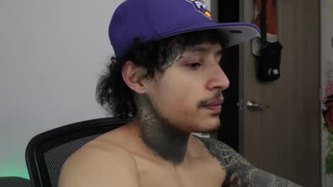 Snapshot of trieone chatting on February 10, 2026, 12:15 am - trieone online show from February 10, 2026, 12:15 am