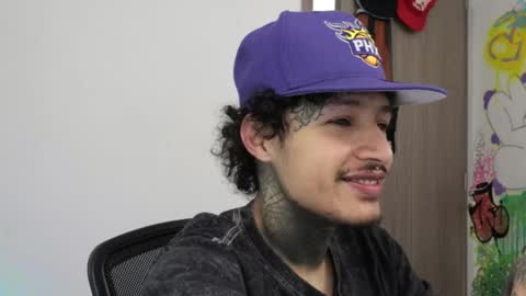 Snapshot of trieone chatting on February 10, 2026, 1:48 pm - trieone online show from February 10, 2026, 1:48 pm