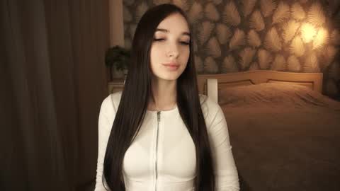 Snapshot of trinhwolfrum chatting on October 3, 2025, 6:54 am Katrina online show from October 3, 2025, 6:54 am