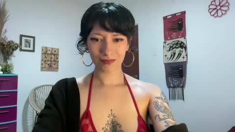 Snapshot of trinitysecrets chatting on February 11, 2025, 7:48 pm trinitysecrets online show from February 11, 2025, 7:48 pm