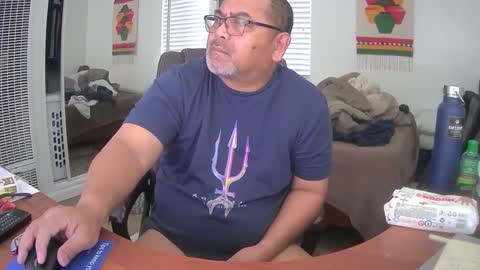 trinsterx online show from February 21, 2025, 7:21 pm