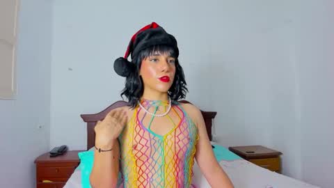 Triny online show from December 16, 2025, 12:54 pm