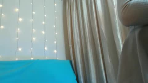 Snapshot of trioa chatting on January 16, 2026, 8:46 pm Tony and Kristina wait you everyday start 2230-0000 GMT online show from January 16, 2026, 8:46 pm