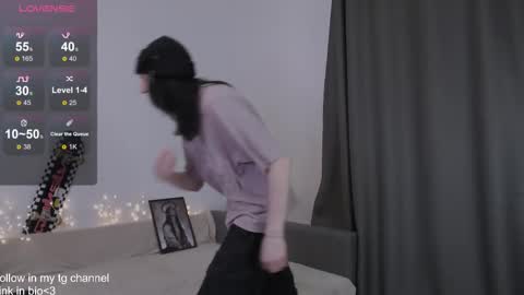 Max  online show from February 28, 2026, 11:28 pm