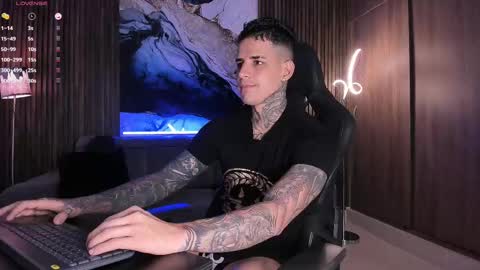 Snapshot of trisstan_ chatting on October 5, 2025, 9:24 pm Alexander online show from October 5, 2025, 9:24 pm