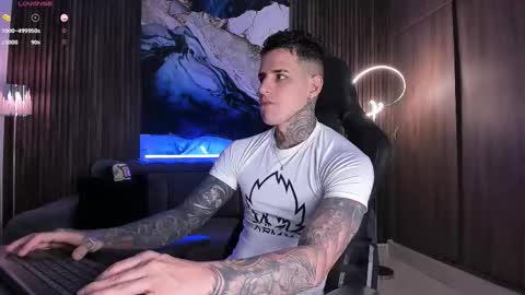 Snapshot of trisstan_ chatting on October 20, 2025, 6:19 pm Alexander online show from October 20, 2025, 6:19 pm