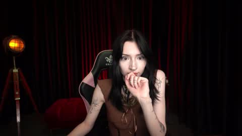 Snapshot of trix_void chatting on October 16, 2025, 9:10 am trix_void online show from October 16, 2025, 9:10 am