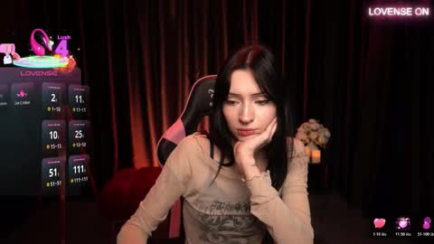 Snapshot of trix_void chatting on October 28, 2025, 10:08 am trix_void online show from October 28, 2025, 10:08 am