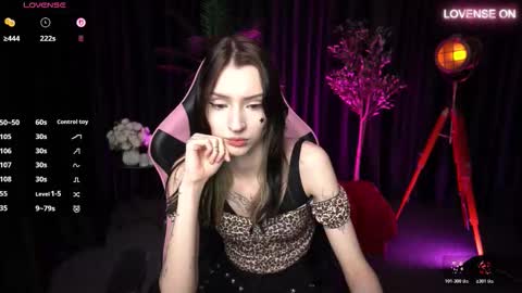 Snapshot of trix_void chatting on February 5, 2026, 11:26 am trix_void online show from February 5, 2026, 11:26 am