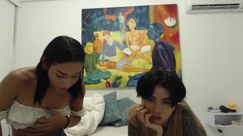 trixiandsuki online show from September 10, 2025, 2:22 am