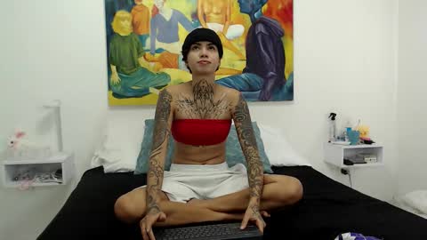 trixiandsuki online show from September 20, 2025, 8:10 pm