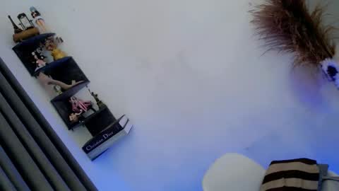 trixie_moore online show from March 3, 2026, 5:13 am