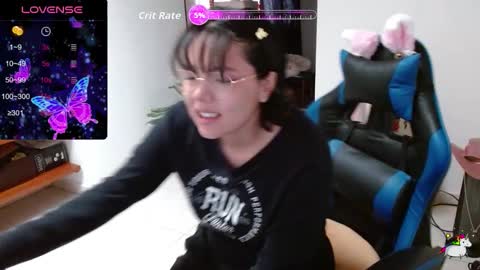 Snapshot of trixie_tangg chatting on March 10, 2026, 8:25 pm Kitty online show from March 10, 2026, 8:25 pm
