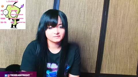 Snapshot of trixiedoescamcam chatting on October 7, 2025, 10:51 pm trixiedoescamcam online show from October 7, 2025, 10:51 pm