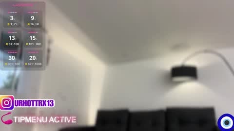 Snapshot of trixieemerald chatting on April 30, 2026, 11:42 pm trixieemerald online show from April 30, 2026, 11:42 pm