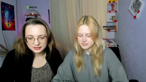 Trixy online show from April 11, 2026, 9:13 am