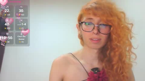 Snapshot of trixy_roses chatting on November 16, 2025, 7:08 pm Trixy Rose online show from November 16, 2025, 7:08 pm