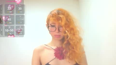 Snapshot of trixy_roses chatting on November 30, 2025, 5:50 pm Trixy Rose online show from November 30, 2025, 5:50 pm