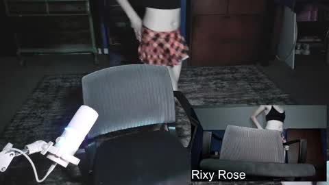 RixyRose online show from October 17, 2025, 1:42 am
